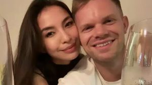 Manohara Go Public dengan YouTuber Denmark, Kristian Hansen