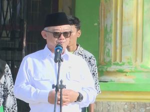 Saat Mendikdasmen Buka Hari Pertama Sekolah di Aceh Tamiang