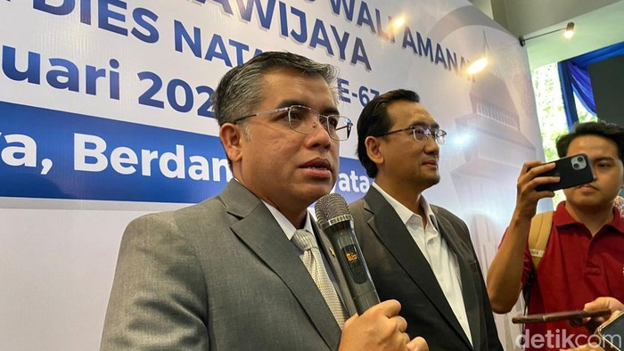 Menaker Dorong Lulusan Kampus Siap Kerja dan Hadapi Disrupsi AI