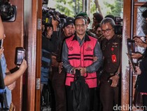 Nadiem Makarim Hadiri Sidang Perdana Kasus Chromebook