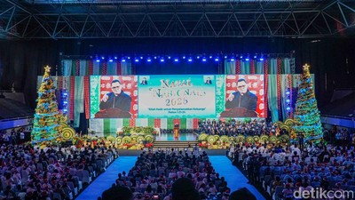 Natal Nasional 2025, Ribuan Jemaat Padati Tenis Indoor Senayan