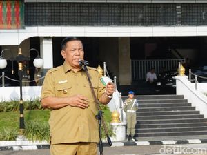 Plt Gubernur Riau Minta Tak Ada Lelang Proyek Cegah Pembengkakan Anggaran