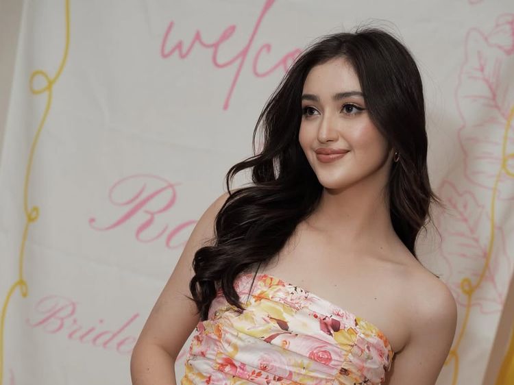 8 Foto Bridesmaid Proposal Ranty Maria, Cantik Pancarkan Aura Calon Manten