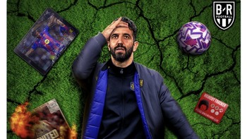 Pria asal Portugal itu sebenarnya nyaris dapat trofi musim kemarin, tapi kalah di partai final Europa Leage. Musim lalu juga, MU nyaris terdegradasi. Foto: Screenshot X