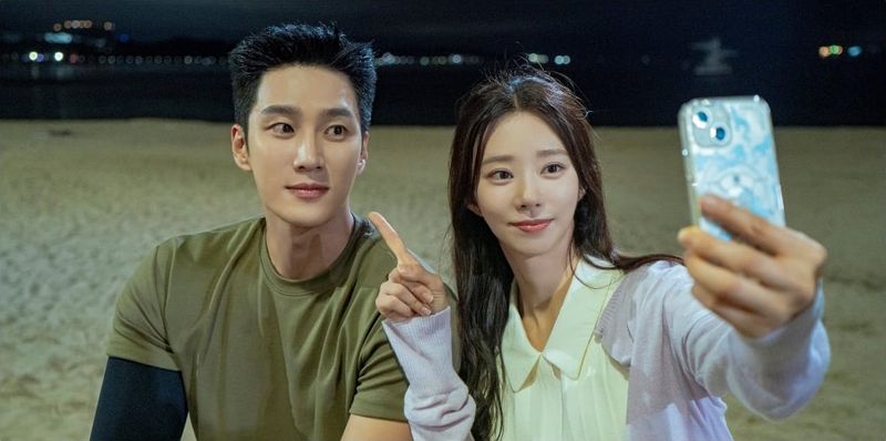 Drama Korea Spring Fever dibintangi Ahn Bo Hyun dan Lee Joo Bin.