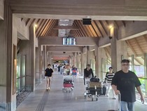 Antisipasi Super Flu, Puluhan Thermo Scanner Dipasang di Bandara I Gusti Ngurah Rai