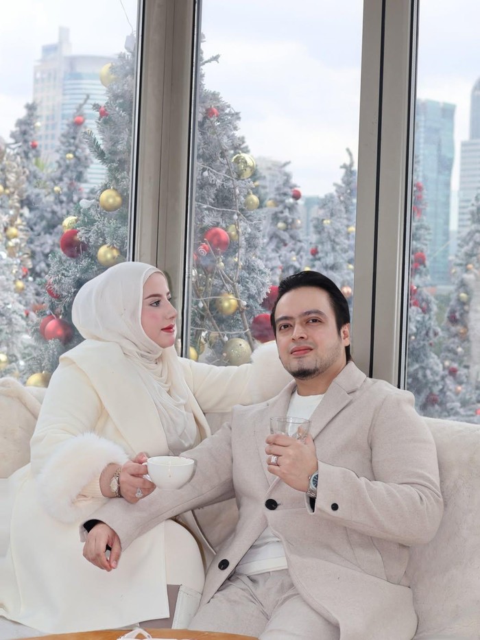 Tasyi Athasyia Rayakan 11 Tahun Pernikahan: Jin Dasim, Jangan Ganggu Kita!