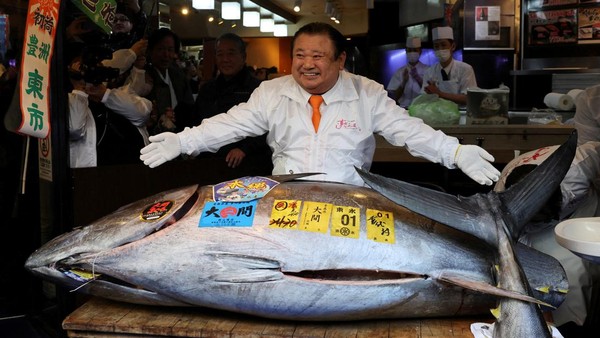 Tuna Sirip Biru Cetak Rekor Harga di Lelang Awal Tahun Tokyo