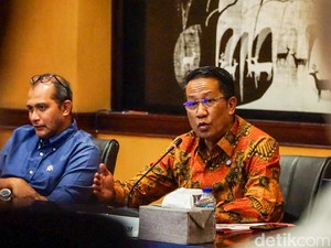 KUHP Baru, Menkum Sebut Kirim Stiker Pejabat Boleh Asal Sopan