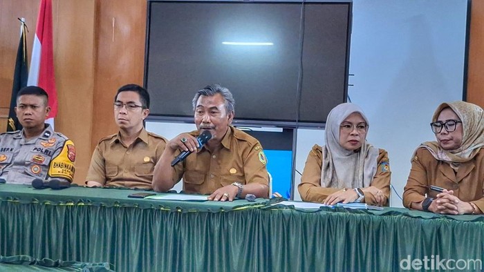 Wakil Direktur Umum dan SDM RSUD Majalaya, Agus Heri Zukari, saat memberikan keterangannya kepada awak media