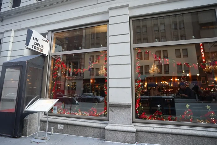 48 Tahun Berdiri, Resto Langganan Artis Hollywood Ini Berakhir Tutup!