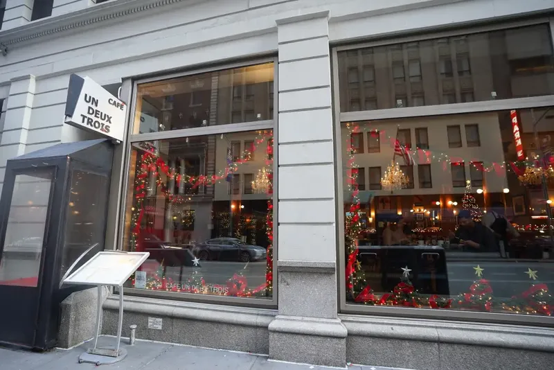 48 Tahun Berdiri, Resto Langganan Artis Hollywood Ini Berakhir Tutup!