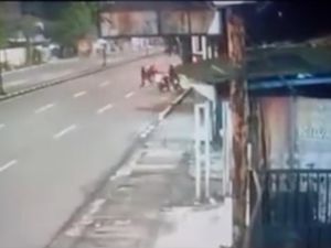 Aksi Begal Todong Pemotor dengan Sajam di Soekarno Hatta Bandung