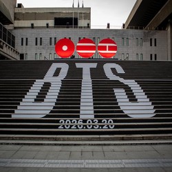 BTS Mulai Perayaan Comeback di Seoul