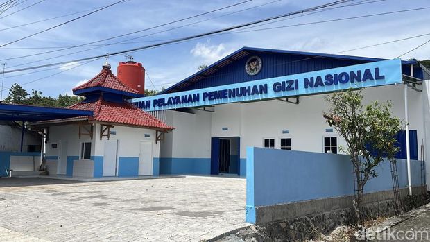 Dapur MBG Sragen Dapur MBG di Banaran Sragan yang berdampingan dengan kandang babi.
