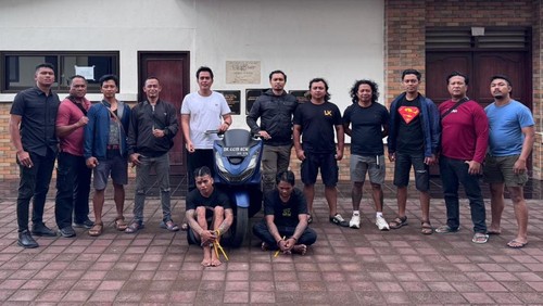 Dua jambret lintas kabupaten yang kerap menyasar turis asing ditangkap jajaran Satreskrim Polres Karangasem, Senin (5/1/2026). (Foto: Dok. Polres Karangasem)