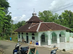 Foto Before-After Masjid di Gunungkidul Dirobohkan gegara Prank Donatur