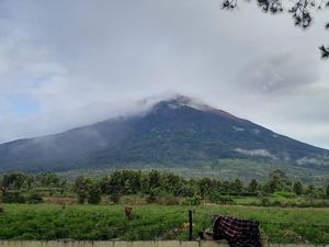 7 Daftar Gunung Tertinggi di Indonesia, Ada dari Sumatera