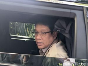 Prabowo Gelar Retret di Hambalang, Airlangga-Purbaya Merapat