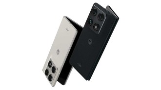 Motorola Siapkan Pesaing Galaxy Z Fold, Namanya Razr Fold