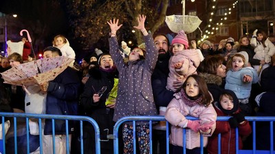 Parade Tiga Orang Bijak Bikin Madrid Penuh Sukacita