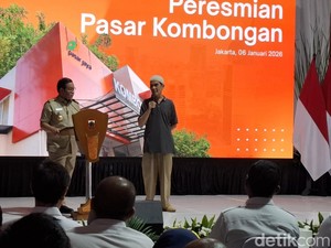 Pedagang Curhat ke Pramono Saat Resmikan Pasar Kombongan, Minta Akses Mudah