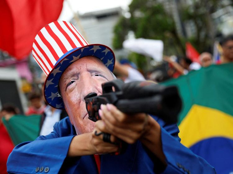 Protes Serangan AS ke Venezuela Terjadi di Kota Brasil