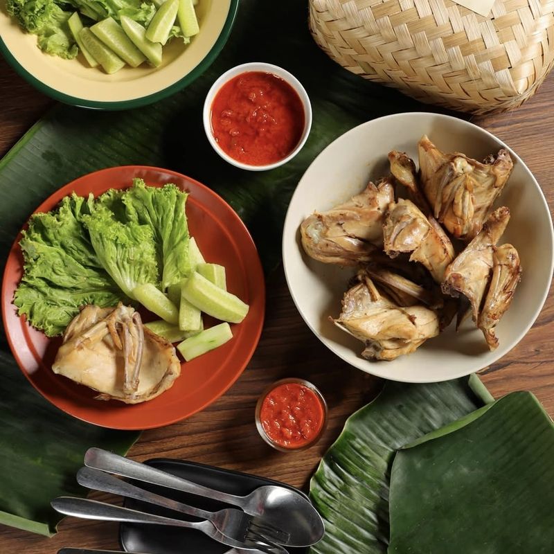 Rekomendasi ayam pop 5 Tempat Makan Spesialis Ayam Pop di Jakarta yang Layak Dicoba!