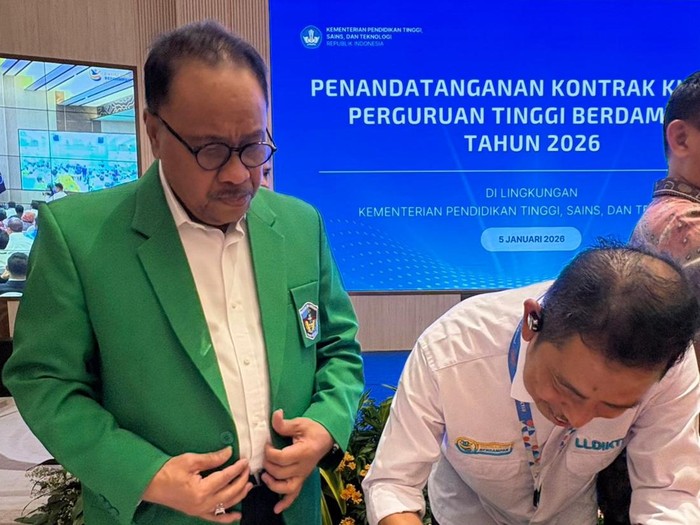Rektor UMI Hambali Thalib saat menghadiri kegiatan Arahan Kinerja Perguruan Tinggi Berdampak Tahun 2026. Dokumen Istimewa