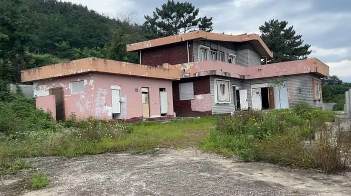 Dari Luar Biasa Aja, Rumah Ini Jadi Legenda Horor Paling Menyeramkan di Korsel