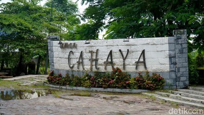 Yuk Bermain di Taman Cahaya Surabaya