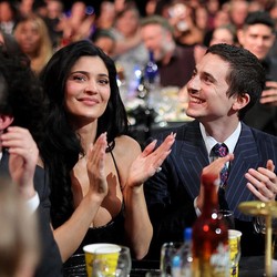 Menu Makanan Critics Choice Awards Panen Hujatan Netizen