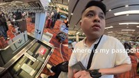 Paspor Masuk ke Konveyor, Turis Ini Nyaris Gagal Terbang