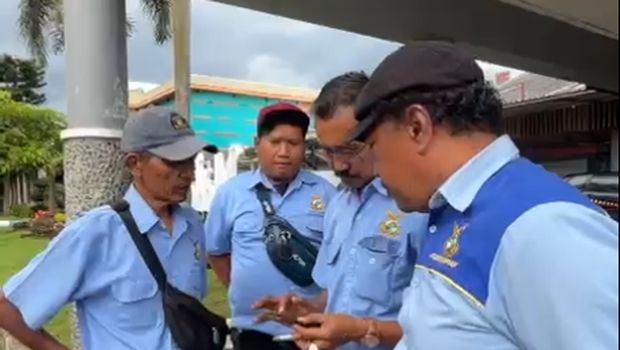 Video viral sopir travel dilarang masuk Bandara Abdul Rachman Saleh Malang.