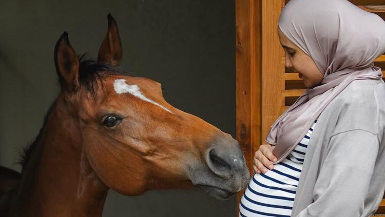 Baby U, Nama Calon Anak Zaskia Sungkar dan Irwansyah