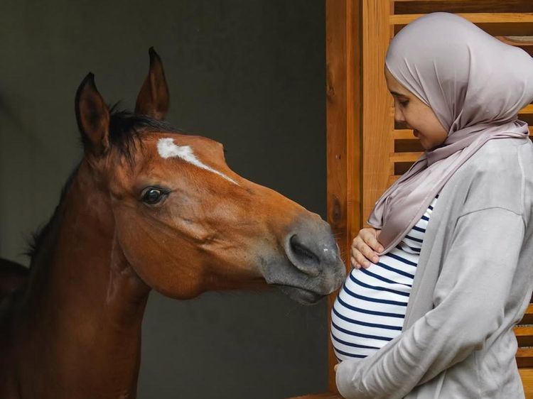 Baby U, Nama Calon Anak Zaskia Sungkar dan Irwansyah