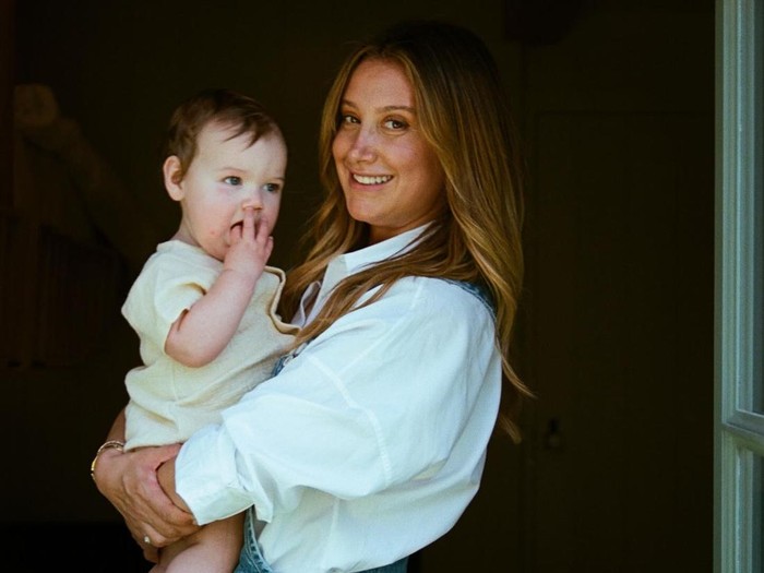 ashley tisdale french