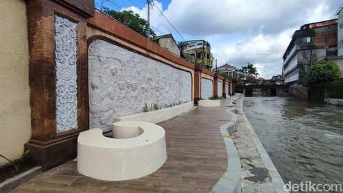 Salah satu sudut bantaran Tukad Badung, Denpasar, yang baru selesai ditata, Rabu (7/1/2026).