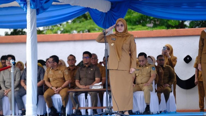 Ajudan Bupati Gowa Husniah Talenrang Ditarik-Diganti ASN Lulusan STPDN