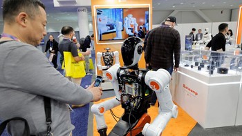 Pameran ini menegaskan peran CES sebagai barometer perkembangan teknologi global sekaligus etalase gagasan inovatif yang akan membentuk gaya hidup manusia di masa mendatang. REUTERS/Steve Marcus