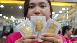 Akhirnya Menguat, Harga Emas Hari Ini Naik Rp 15.000 per Gram
