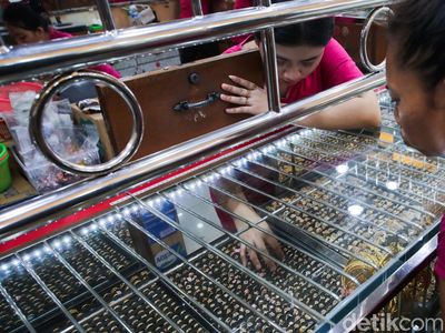 Di Tengah Gejolak Global, Emas Tetap Jadi Pilihan Investasi