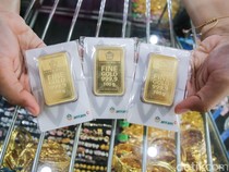 Harga Emas Hari Ini di Jogja 4 Februari 2026 Meroket, LM Naik Rp 102 Ribu!