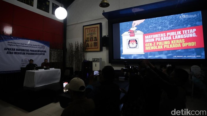 Generasi Z Disebut Paling Keras Tolak Pilkada Melalui DPRD Lingkaran Survei Indonesia (LSI) Denny JA merilis hasil survei publik terhadap pemilihan kepala daerah melalui DPRD di Kantor LSI Denny JA, Jakarta, Rabu (7/1/2026).