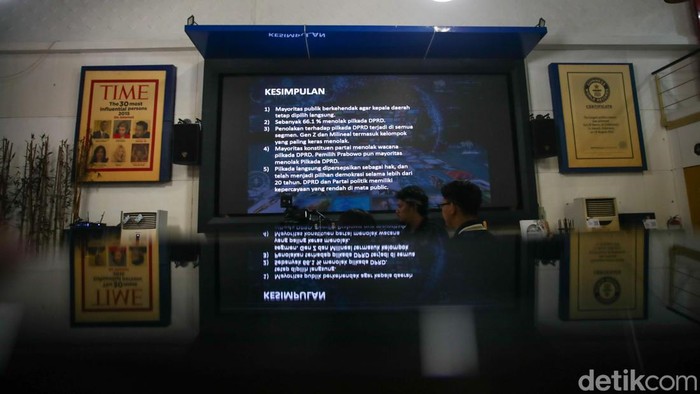 Generasi Z Disebut Paling Keras Tolak Pilkada Melalui DPRD Lingkaran Survei Indonesia (LSI) Denny JA merilis hasil survei publik terhadap pemilihan kepala daerah melalui DPRD di Kantor LSI Denny JA, Jakarta, Rabu (7/1/2026).