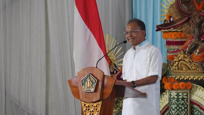 Kerap Dibully Warganet Galak di Medsos, Koster: Risiko Pemimpin, Saya Nikmati