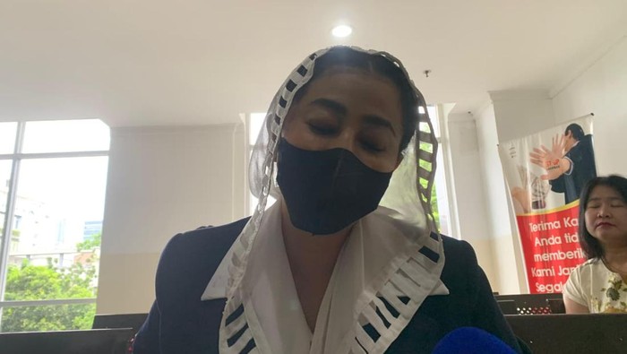 Hasnaeni Wanita Emas Bawa Bukti Chat WA Jadi Novum di Sidang PK Kedua