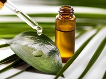 Viral Minum Air Dicampur Minyak Kayu Putih untuk Redakan Flu, Memang Manjur?