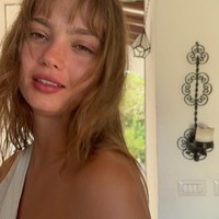 Dalam foto paparazzi yang beredar, Inka dan Channing terlihat menghabiskan waktu bersama saat tahun baru. Sebuah foto menampilkan keduanya berciuman di pantai Costa Rica. Foto: Instagram @inkawilliams