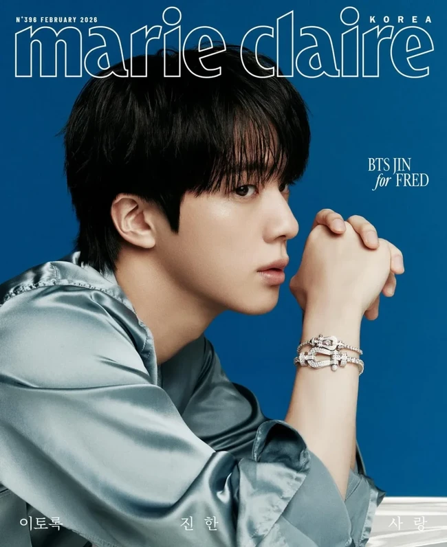 Jin BTS kembali menebar pesona “Worldwide Handsome” dalam pemotretan terbaru bersama Marie Claire Korea. Foto: dok. Marie Claire Korea